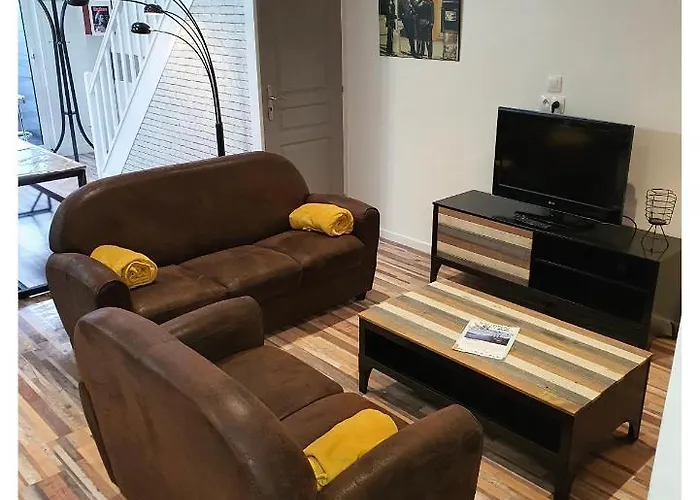 Maison 2 Chambres, Terrasse, Proche De La N'2 Hébergement de vacances