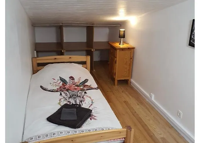 Maison 2 Chambres, Terrasse, Proche De La N'2 Hébergement de vacances *
